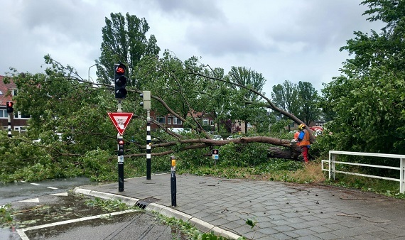 N208 in Haarlem tijdens Storm Poly 5 juli 2023