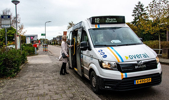 Eerste nieuwe buurtbussen rijden in Noord-Holland Noord