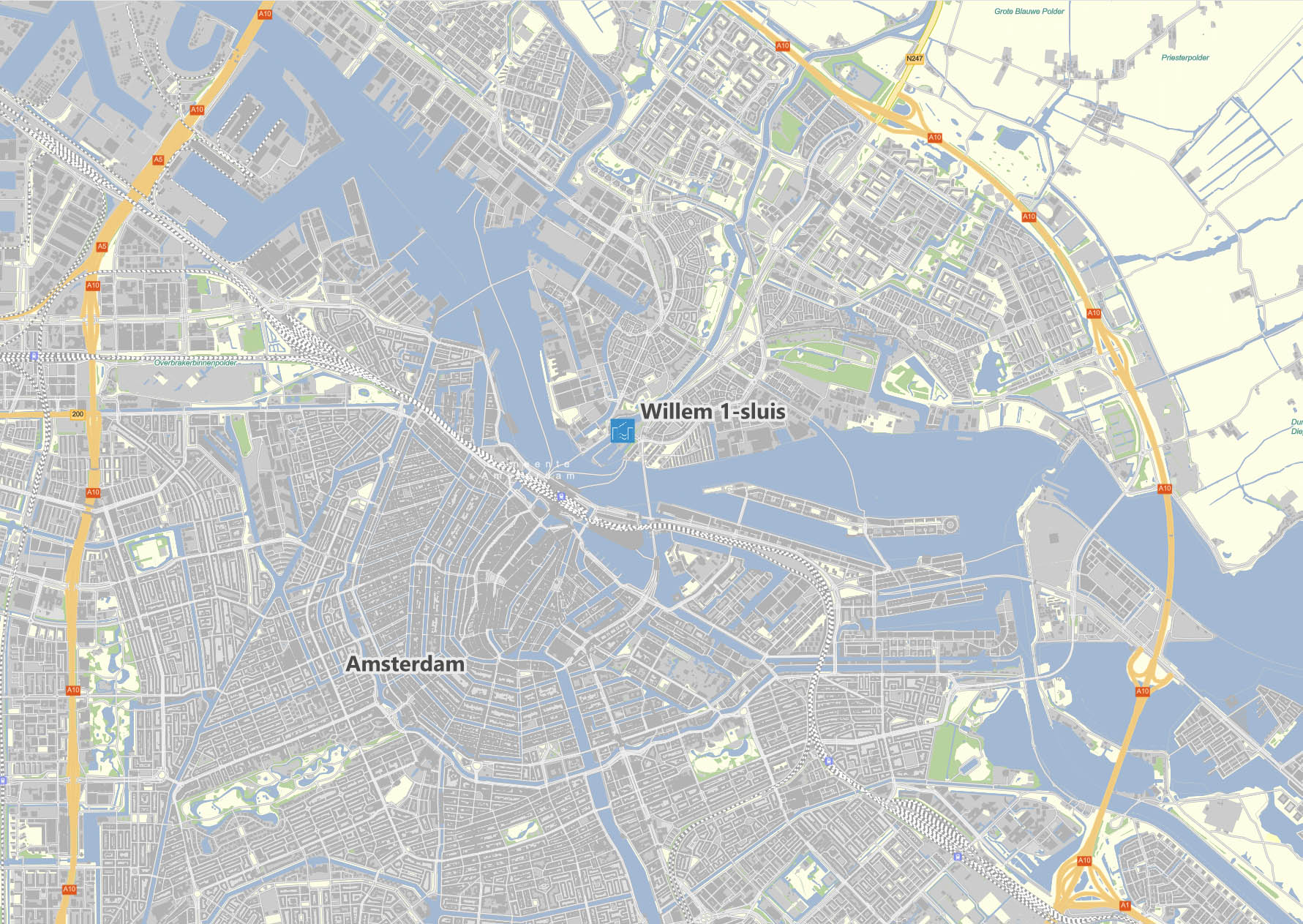 Willem 1 sluis ligt aan de ingang van het Noordhollandsch Kanaal, tegenover het Centraal Station van Amsterdam