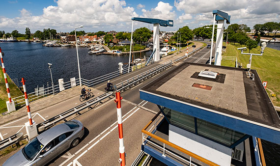 Verkeershinder door afsluiting Burgemeester Visserbrug Den Helder
